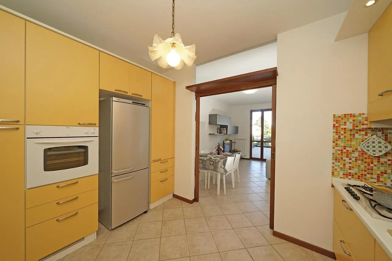 Apartment Appartamento Magenta - Gardagate Moniga del Garda