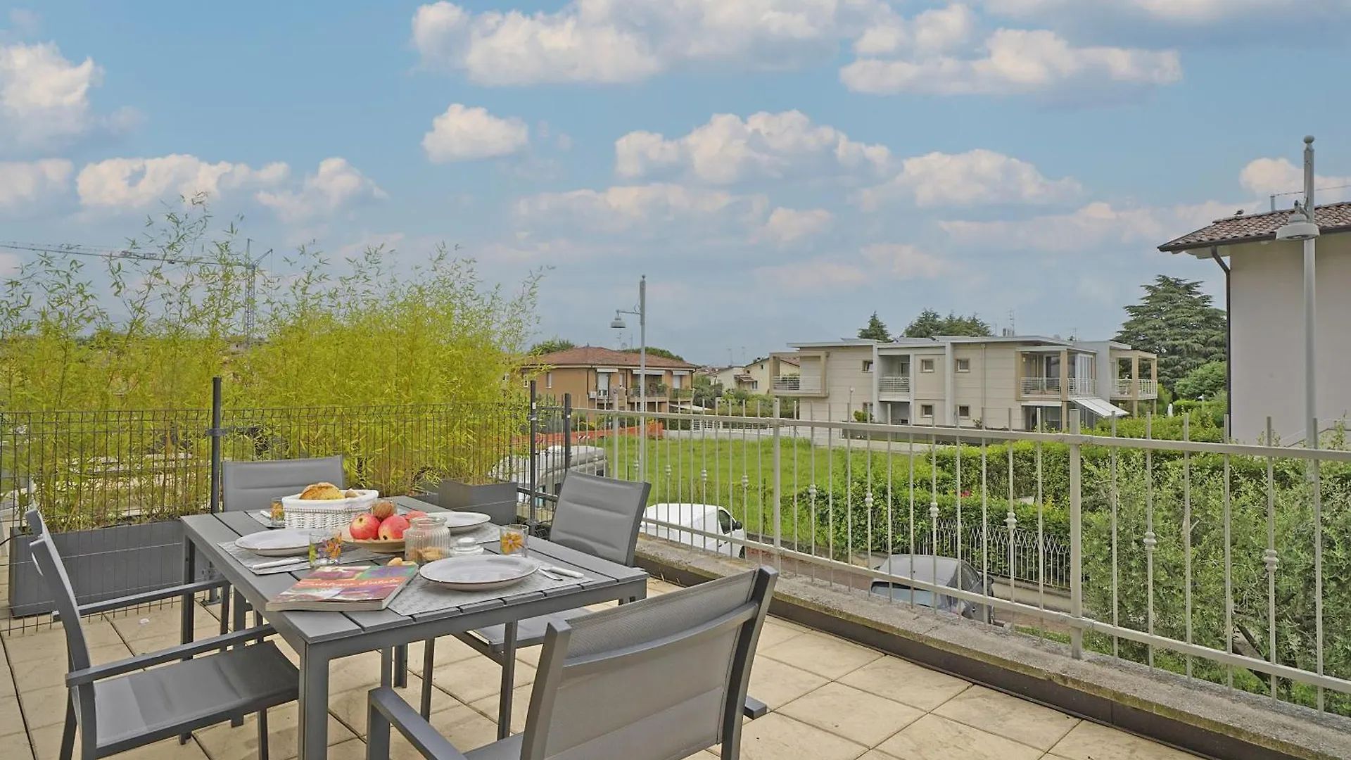 Appartamento Magenta - Gardagate Moniga del Garda Διαμέρισμα